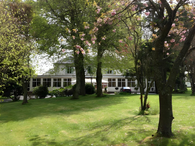 Others 2, Woodlands Hall Hotel, Gwynedd