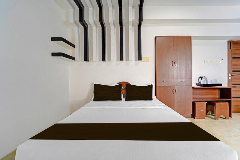 Room 5, Deluxe G K Building, Dindigul