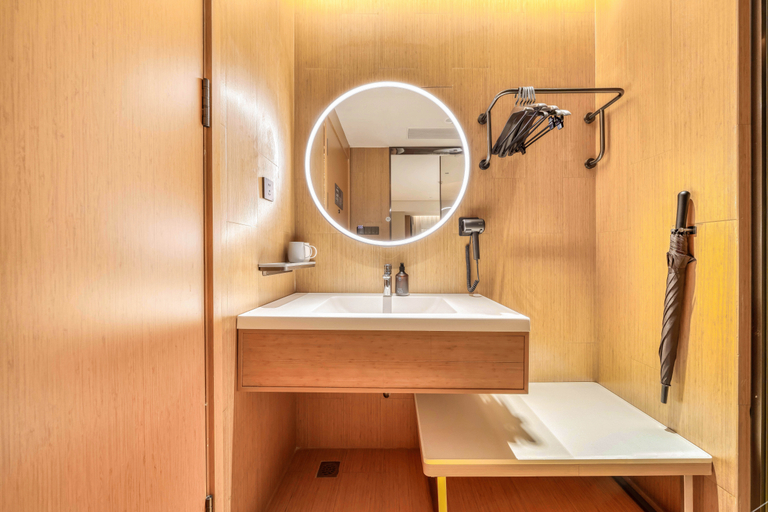 Bathroom 4, JI Hotel Hangzhou West Lake Huanglong Times Square, Hangzhou