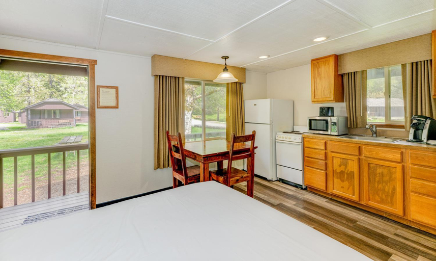 Bedroom 2, Sol Duc Hot Springs Resort, Clallam