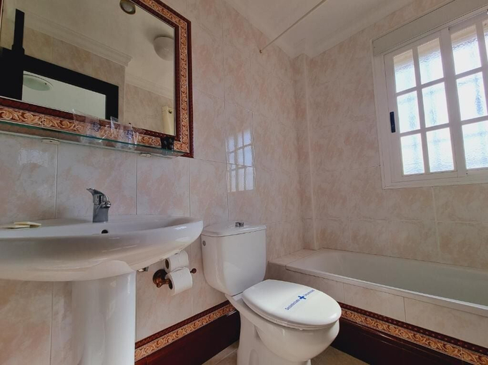 Bathroom 3, Hotel Victoria Matalascañas, Huelva