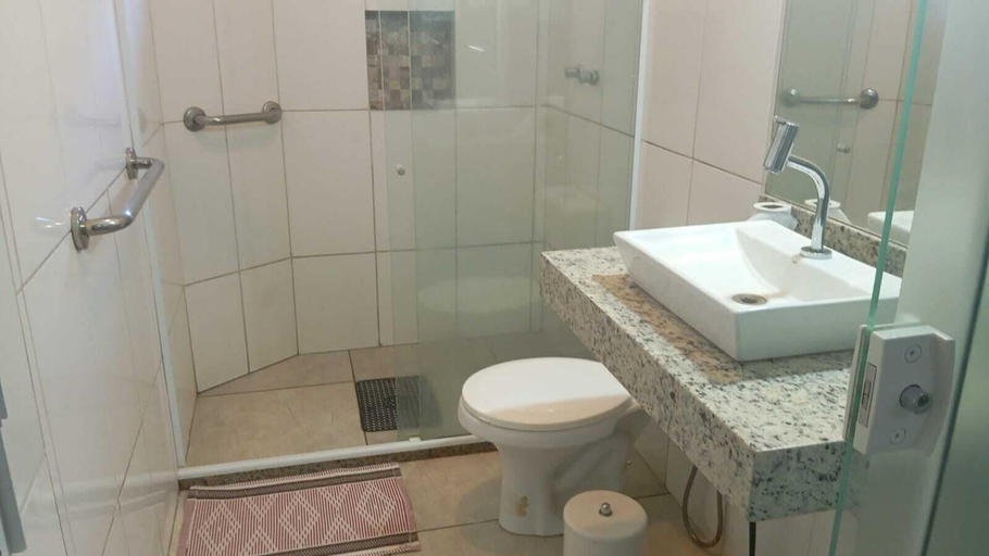 Bathroom, Spazio San jose, Saquarema