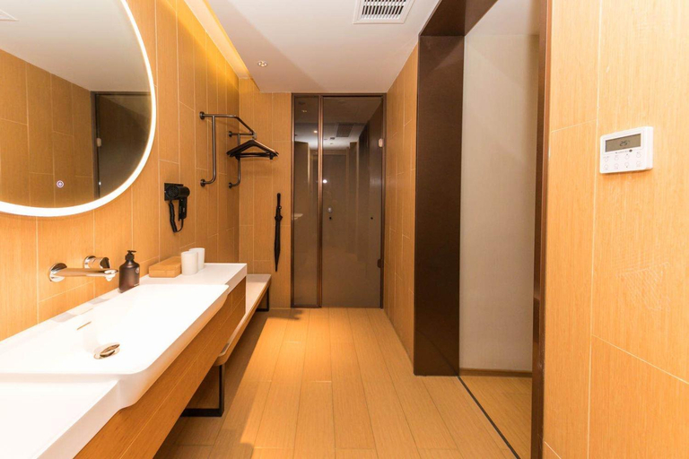 Bathroom 4, JI Hotel Hangzhou West Lake Cultural Square, Hangzhou