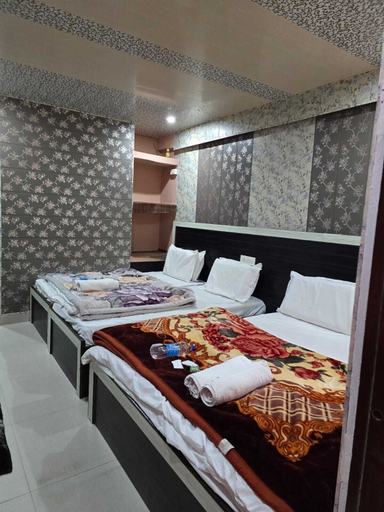 Room 3, Badri Kalash Valley, Chamoli