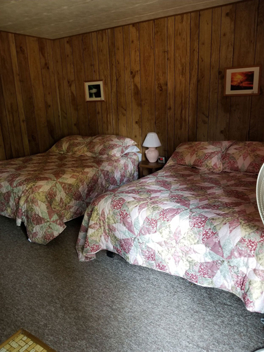 Bedroom 3, Little River Motel Saint Regis, Mineral