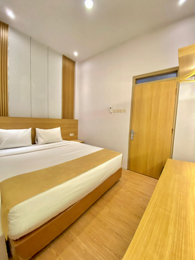 The Royal Trihadi Boutique Hotel Room Type - Royal Business