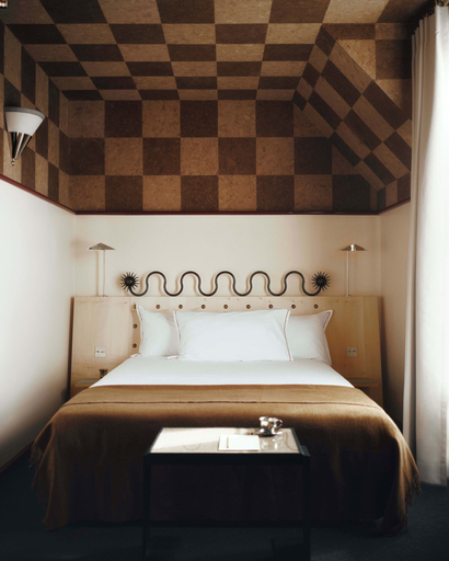 Bedroom 3, Luxia Hotel & Spa, Paris