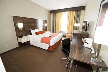 Others 2, Sonesta Essential Orlando Airport, Orange