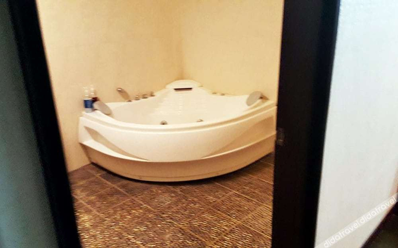 Bathroom, Benikea KCP Hotel, Yanggu