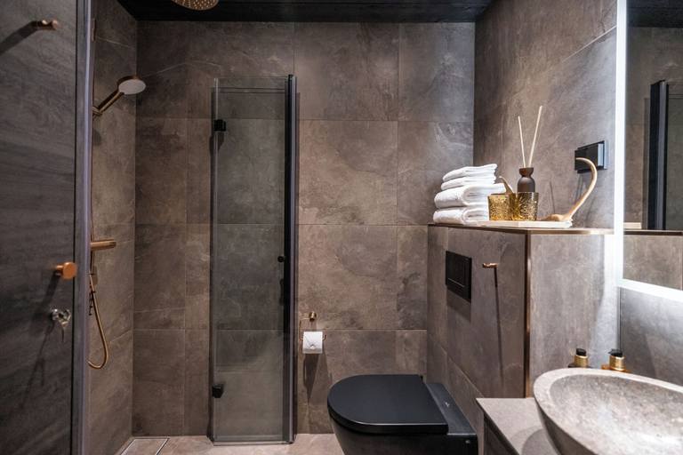 Bathroom 5, OloResort Levi, Lapland