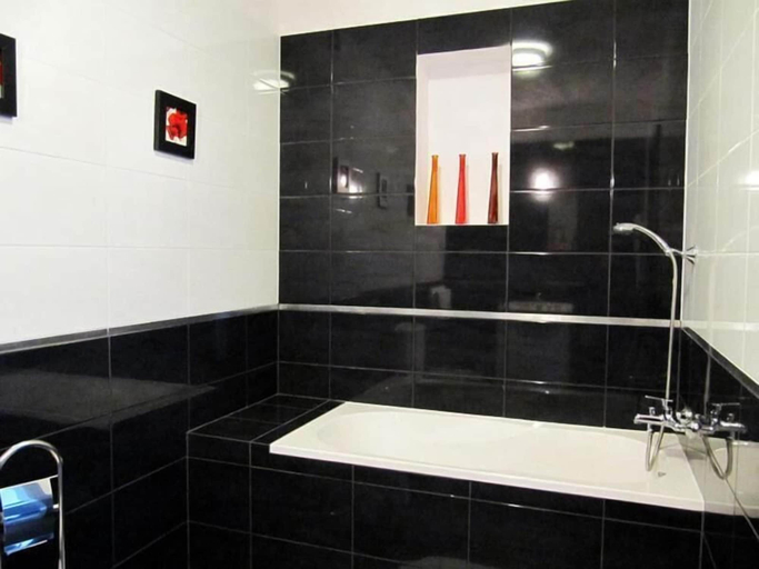 Bathroom 5, Hotel Słowianin, Gniezno