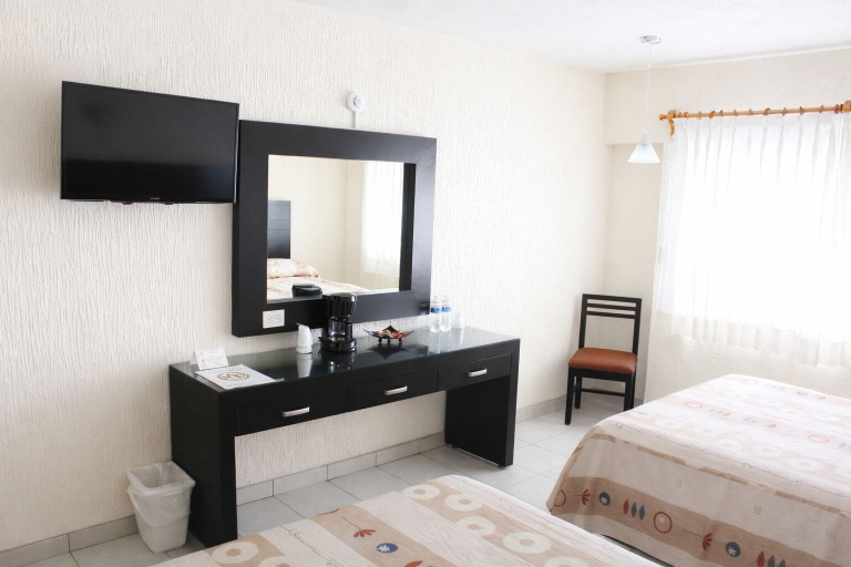 Room 3, Hotel Acámbaro Plaza, Acámbaro