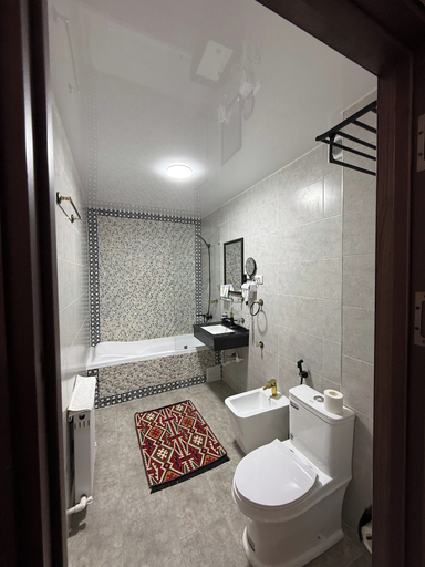 Bathroom 4, Mehrob Hotel, Buxoro