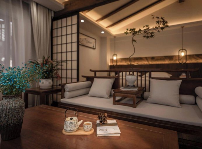 Room 2, The Ripplewood Sanctum, Lijiang