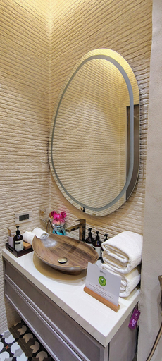 Bathroom 4, ELIVAAS Meraki Luxe 6BHK Glass Villa, Pune