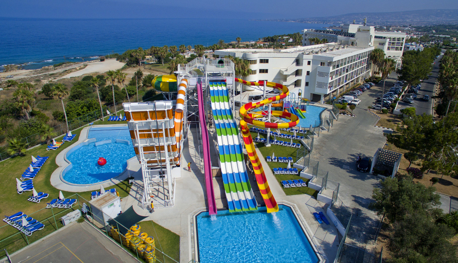 Sport & Beauty 2, Leonardo Laura Beach & Splash Resort