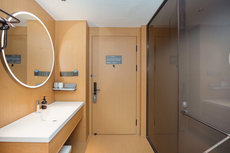 Bathroom 3, Ji Hotel Zhangjiagang Lecheng Plaza, Suzhou