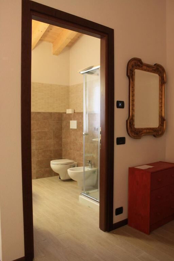 Bathroom 3, Cascina Bosco Gerolo, Piacenza