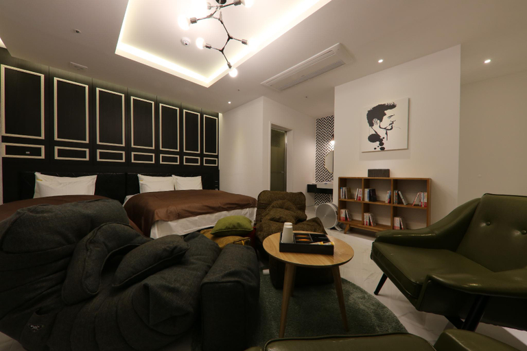Others 3, Hotel Moon Cheonan Sinbuldang, Cheonan