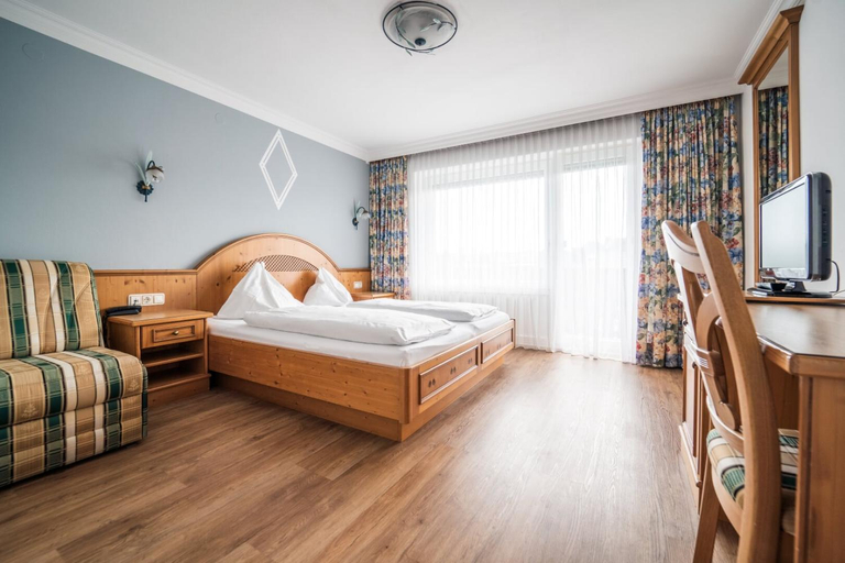 Bedroom 2, Gasthof zur Post, Salzburg Umgebung