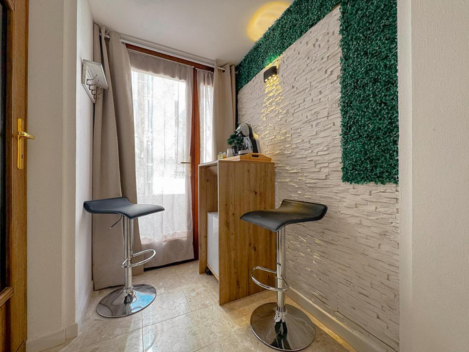 Others 4, 49 Sea Rooms - Guesthouse by Host Hero, Sassari