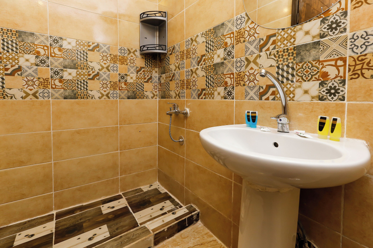 Bathroom 4, Turquoise Pyramids Gate, Al-Ahram