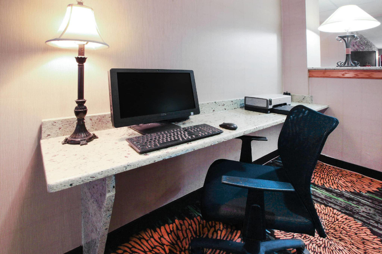 Others 5, Baymont by Wyndham Auburn, De Kalb