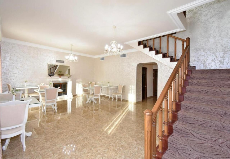 Others 5, Hotel Homestay, Yerevan