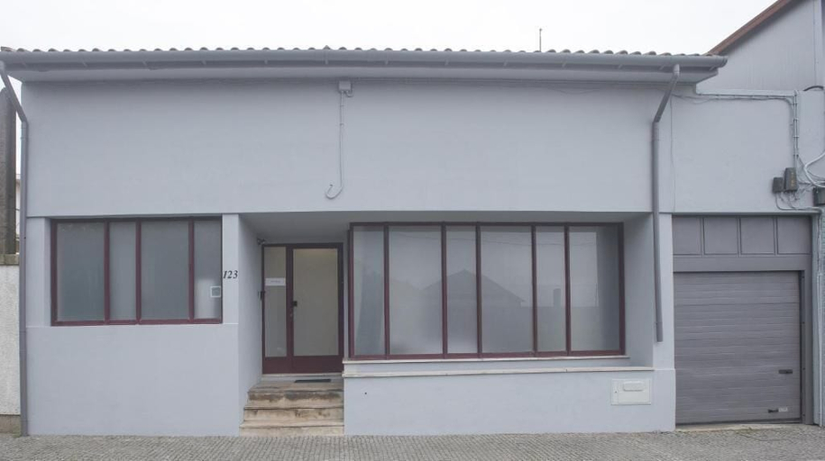 Exterior & Views, Aerostay Hostel, Maia