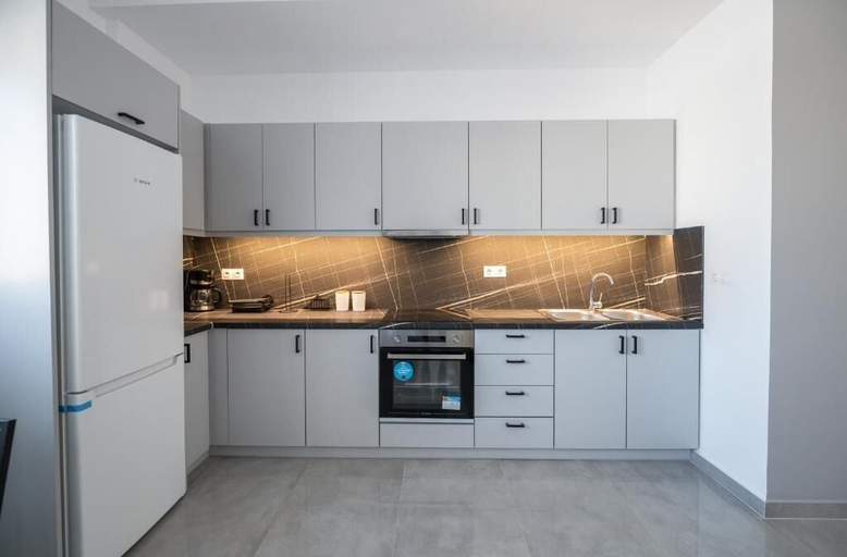 Private kitchen 3, La Terra Nostra city, Peloponnese