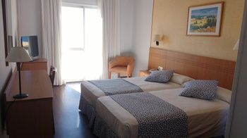 Others 3, Hotel Santa Rosa, Málaga