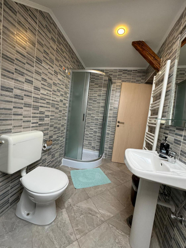Bathroom 2, TOMISLAV, Zagreb