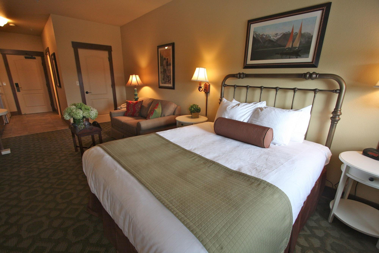 Bedroom, Homestead Resort, Whatcom