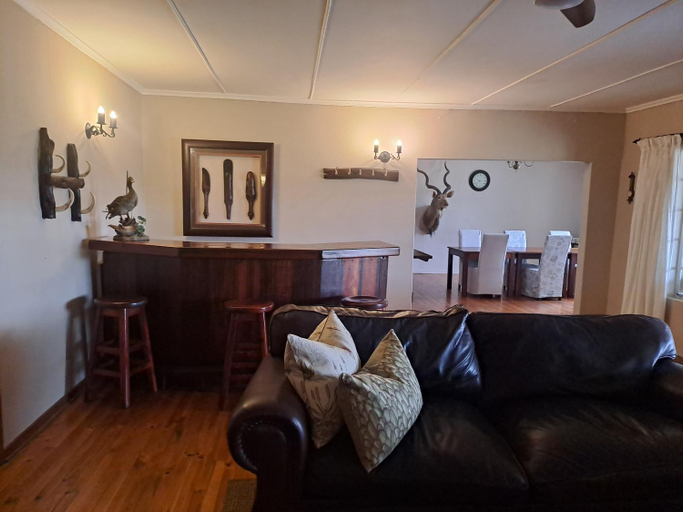 Others 5, African Safari Lodge, Cacadu