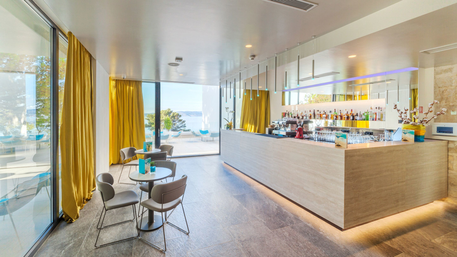 Food & Drinks 4, Bluesun Hotel Berulia, Brela