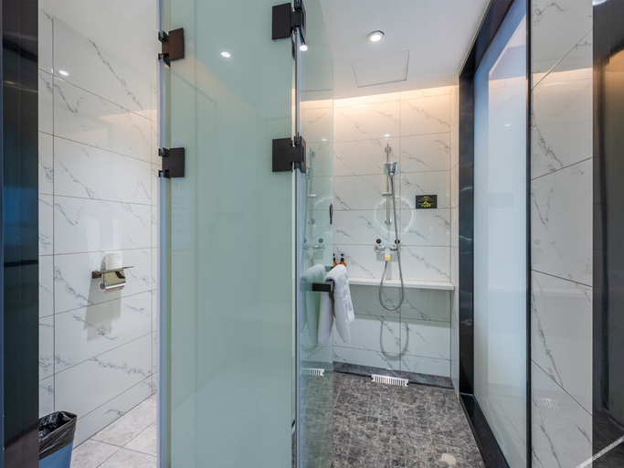 Bathroom 3, Liangyou Qicheng Hotel (Guangzhou Sanyuanli Branch), Guangzhou