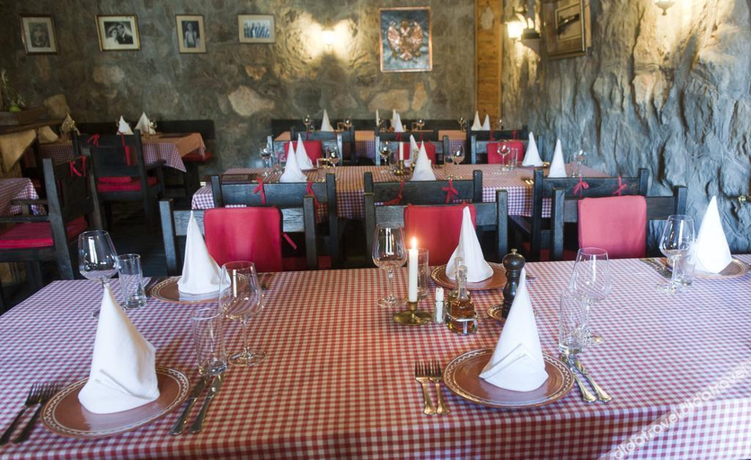 Food & Drinks 4, Hotel Crnogorska Kuca