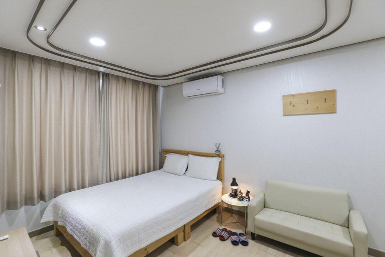Bedroom 2, Boryeong Dacheon Haha Pension, Boryeong