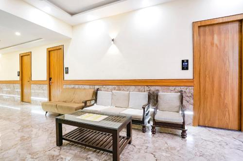 Others 3, FabHotel 7 Square - Nr. BKC, Mumbai Suburban