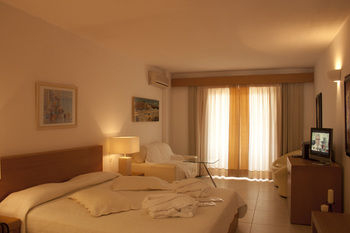 Others 2, Kanapitsa Mare Hotel, Thessaly