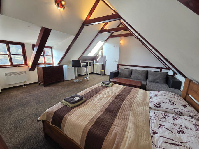 Bedroom 3, Penzion - Restaurant U Zamku, Karlovy Vary
