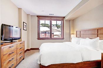 Others 5, One Ski Hill Place, a RockResort, by Vail Resorts, Summit