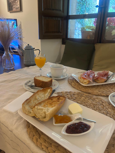 Food & Drinks, Pension Casa Arenas, Asturias
