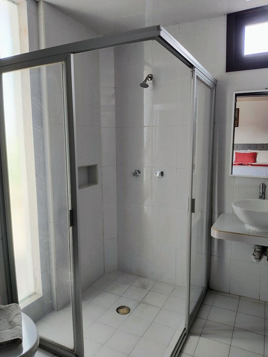 Bathroom 4, Hotel Jardines del Carmen, San Cristóbal de las Casas