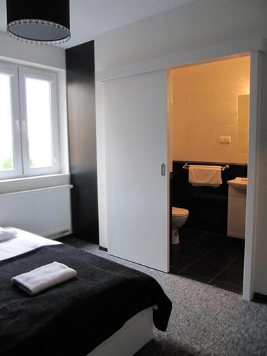 Room 2, Hotel Słowianin, Gniezno