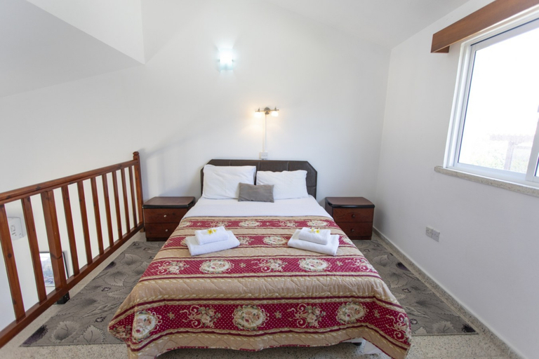 Bedroom 3, Citrus Tree Gardens Hotel