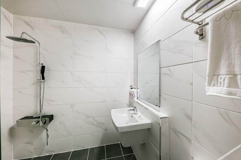 Bathroom 3, ブヨ パーク アート ヴィラズ, Buyeo