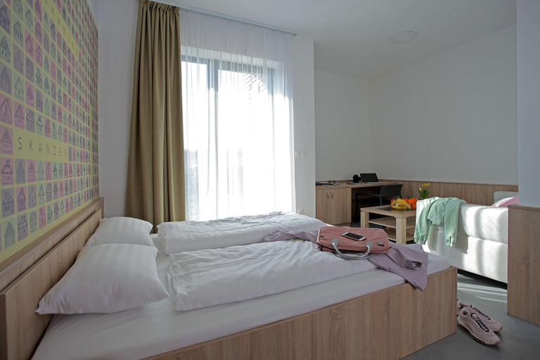 Bedroom 2, Skanzen Hotel, Szentendre