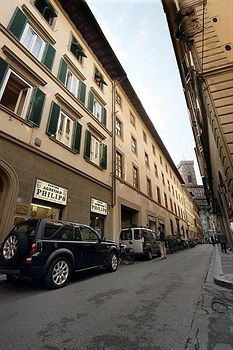 Others 2, Relais Il Campanile, Florence