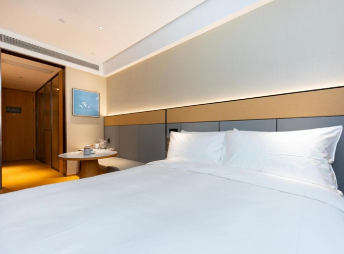 Bedroom 3, Ji Hotel(Shanghai Lujiazui Mall Road store), Shanghai